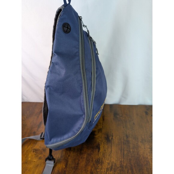 Disney Cruise Line Castaway Club Blue Shoulder Crossbody Backpack Sling Bag - Picture 7 of 15